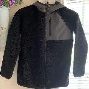 Boys L (10-12) Old Navy Active Shepa lined hooded jacket.